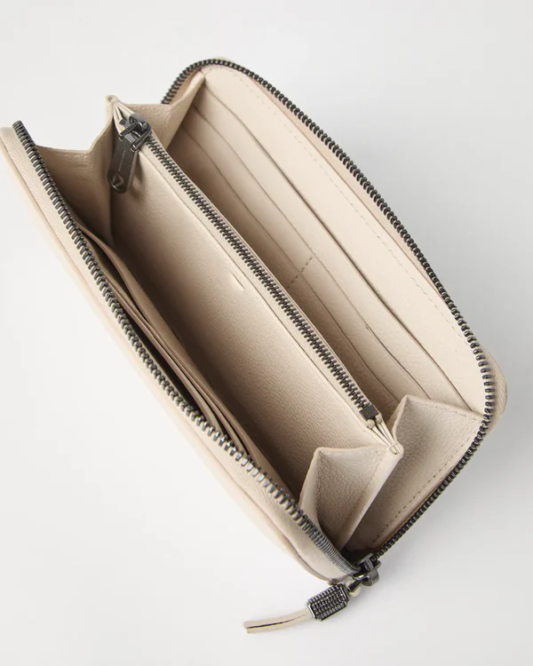Grained Leather Zipper Clutch With Multi-Grid Card Slots and Decorative Zipper Pull Hardware