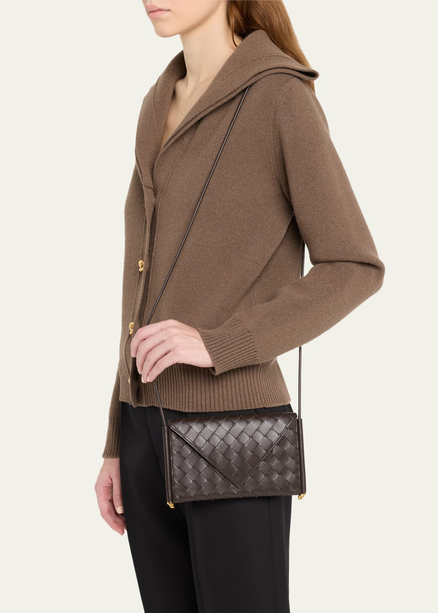 Woven Texture Crossbody Clutch Supporting Dual Carrying Styles With Magnetic Flap Enclosure
